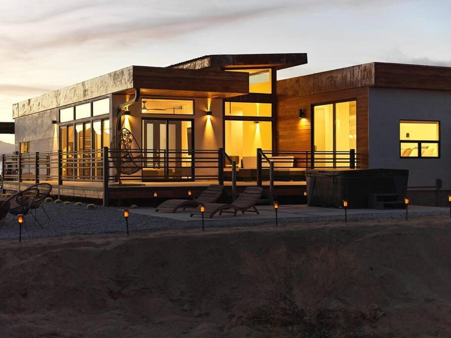 Panoramic Heaven - Luxury Designer Property W Spa Joshua Tree Exteriör bild